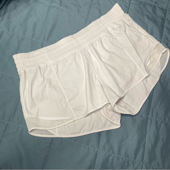 Lululemon Hotty Hot Shorts High Rise White 12 - Picture 6 of 8